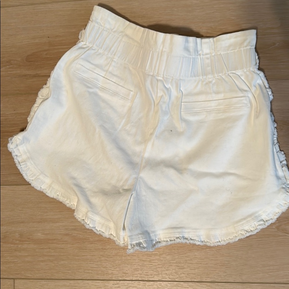 White Ruffle Shorts - Picture 4 of 8